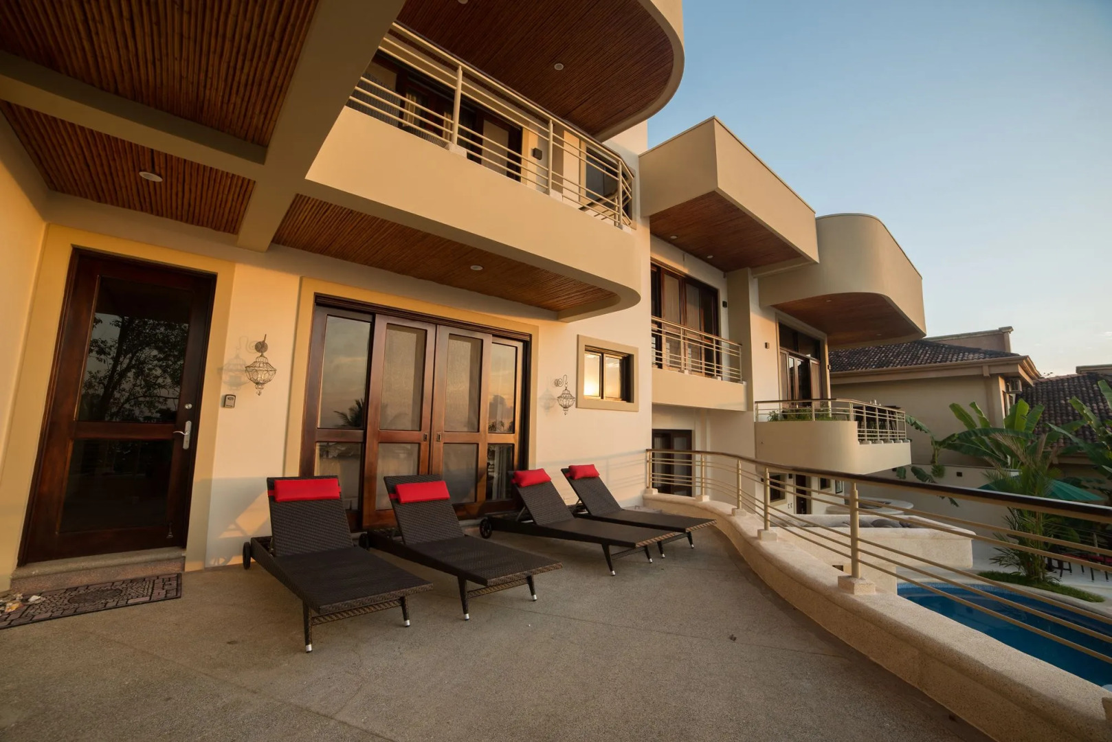 Residencia Pacifico Beach Front