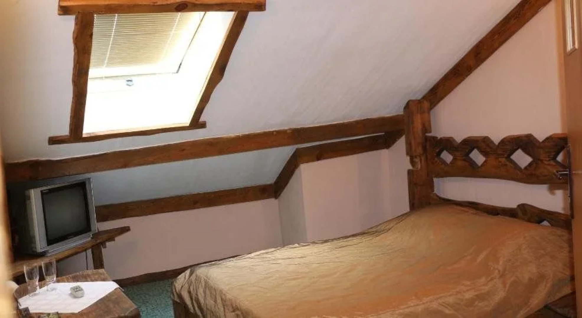 Eco Grill Hotel Restaurant AQUARIUS