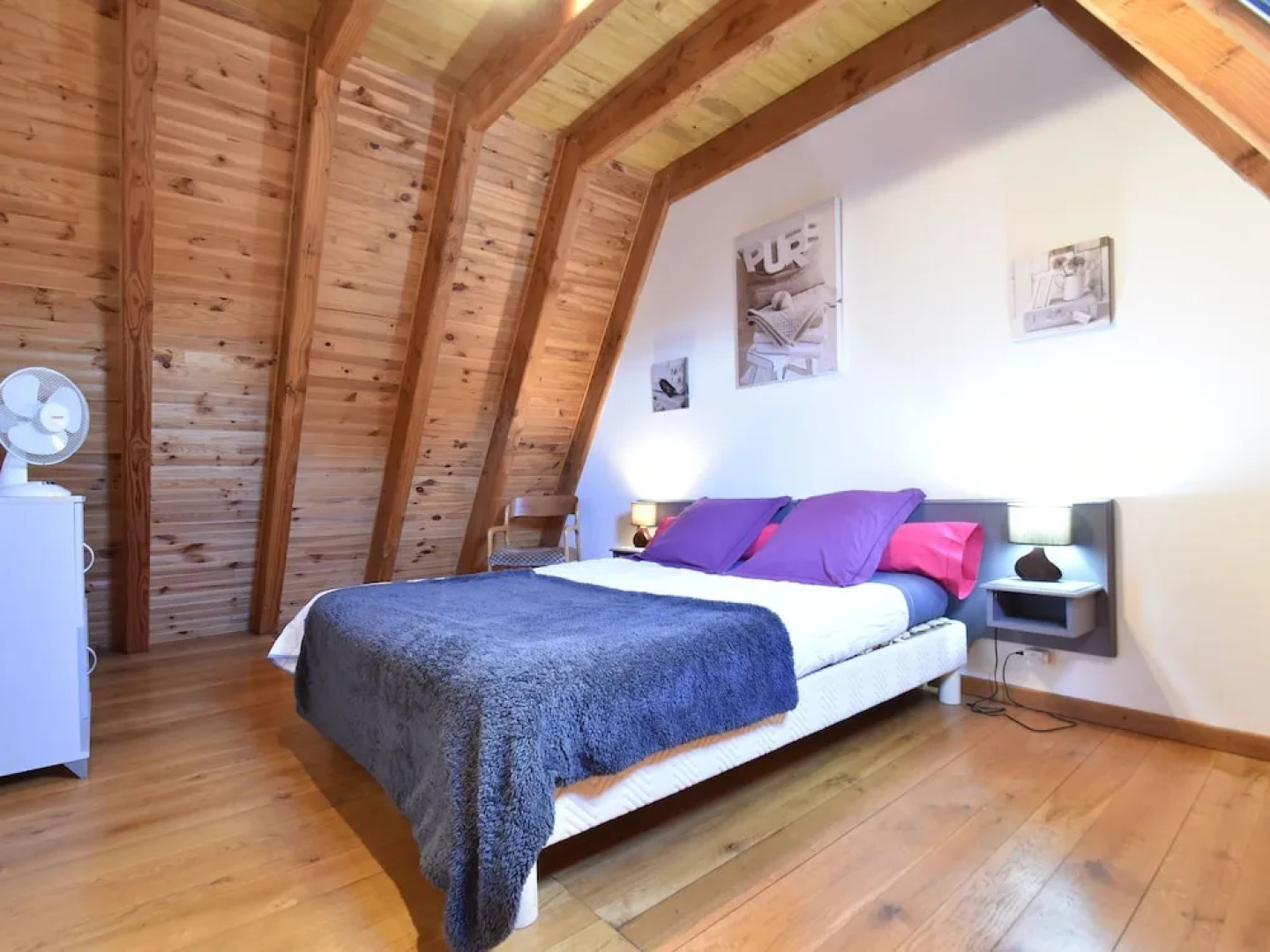 Authentic Holiday Home With Private Swimming Pool and Stunning View in France