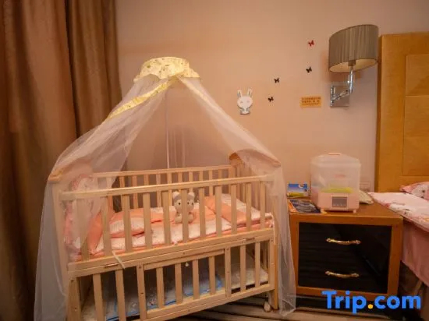 Yufeng International Hotel