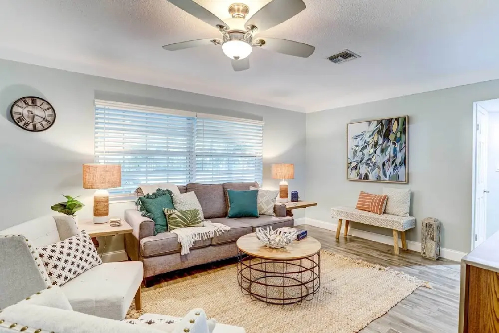 Remodeled St Petersburg Retreat w/ Hot Tub!