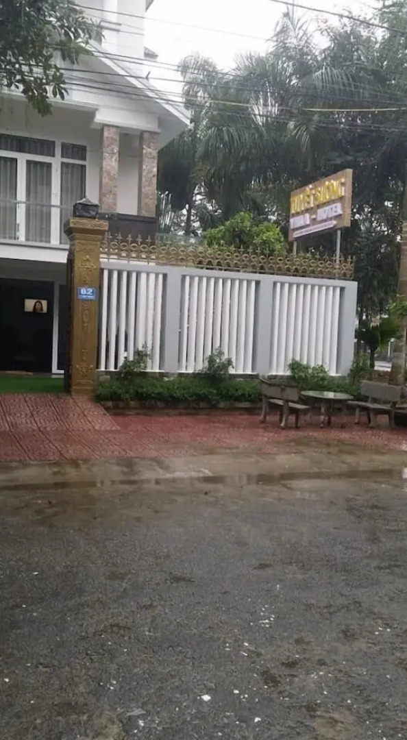 Tuyet Suong Villa Hotel