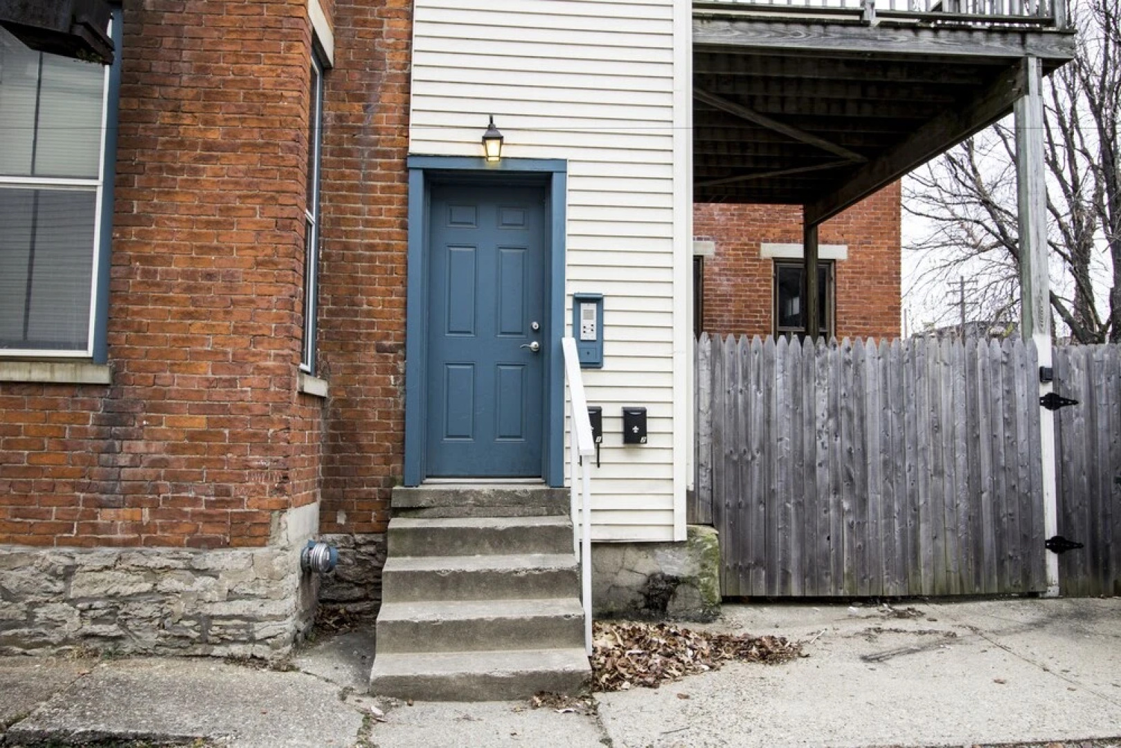 216 E 8th St.  Apartment 1