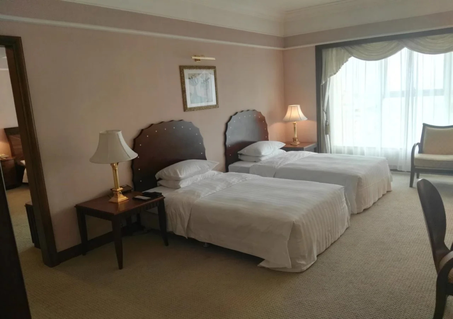 Lung Chuen International Hotel