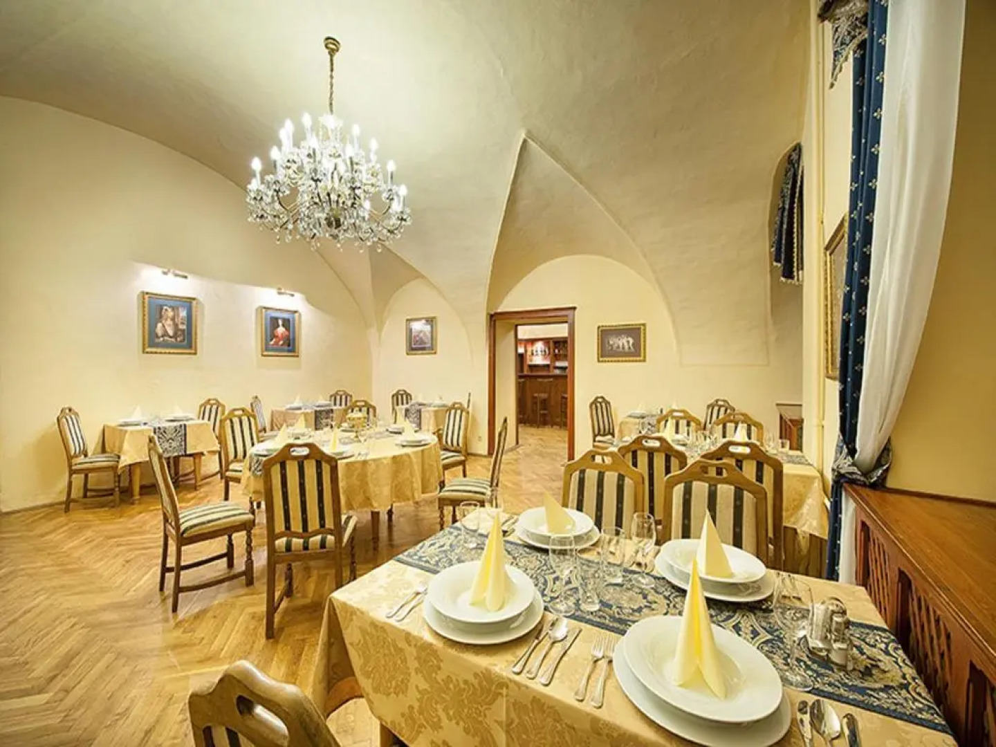 EA Zamecky Hotel Hruba Skala