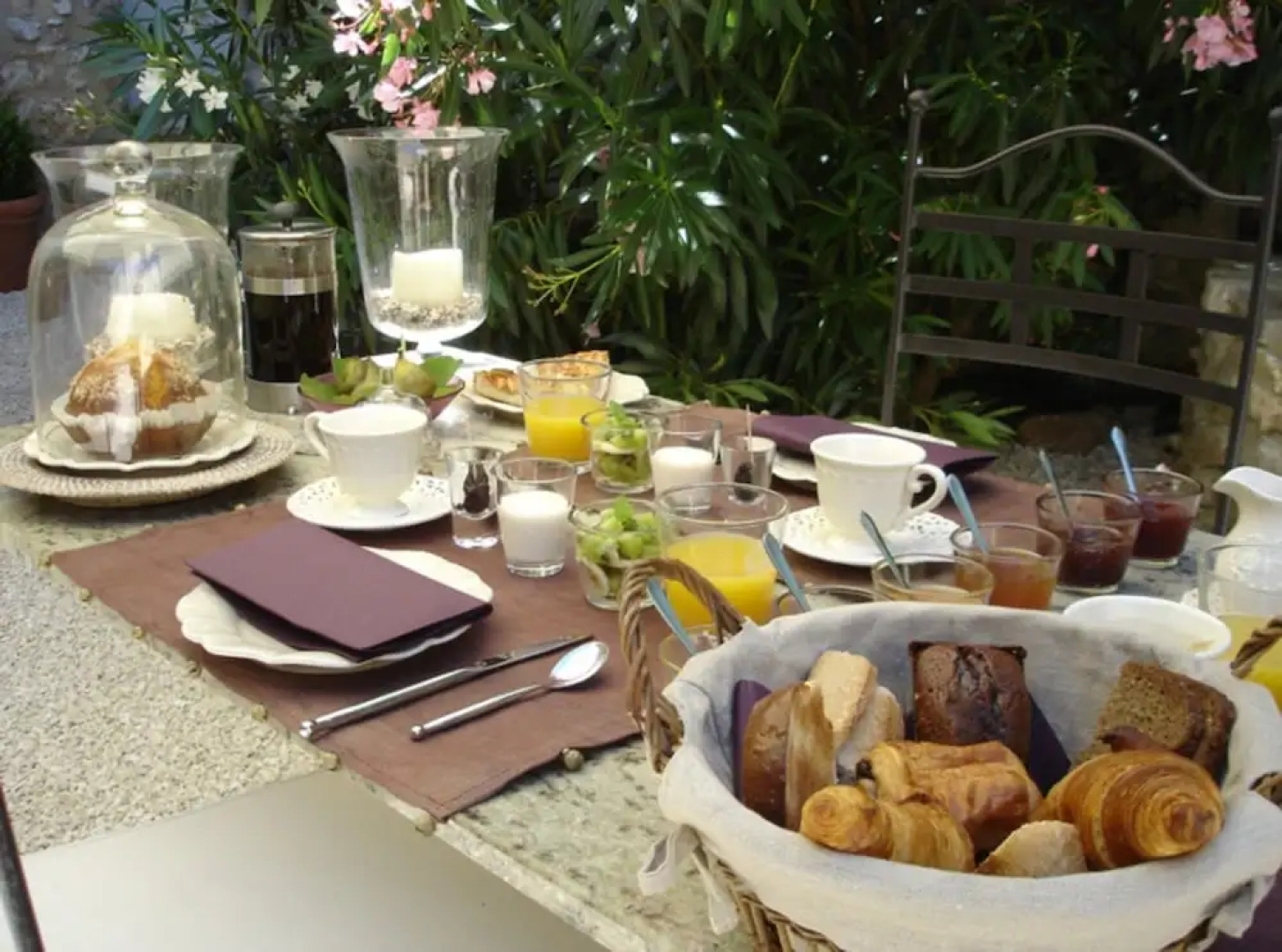 Maison d'hôtes La Cour des Lauriers