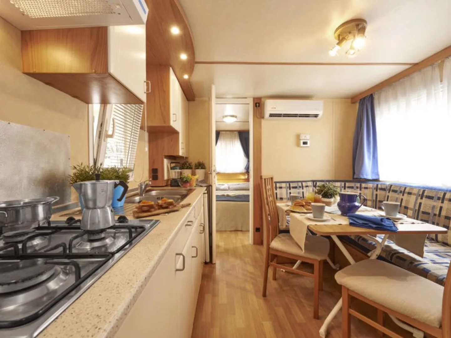Camping Village Baia Domizia (BDO121)