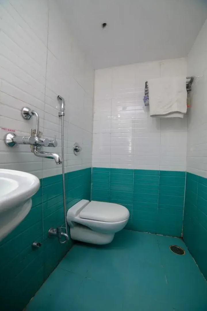 OYO 46286 Hotel Royal Regency