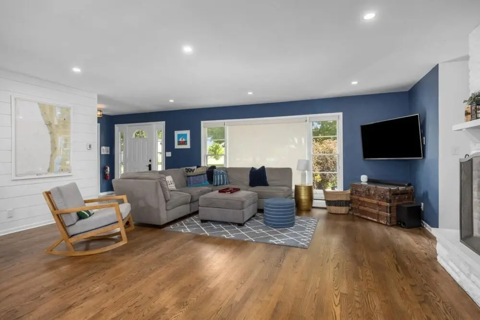 Captains Cove and Crew Quarters