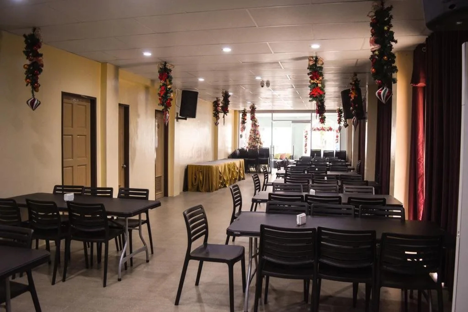 OYO 414 Humberto's Hotel