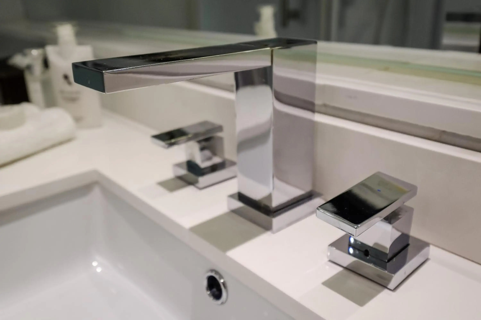 Sandton Sun & Towers