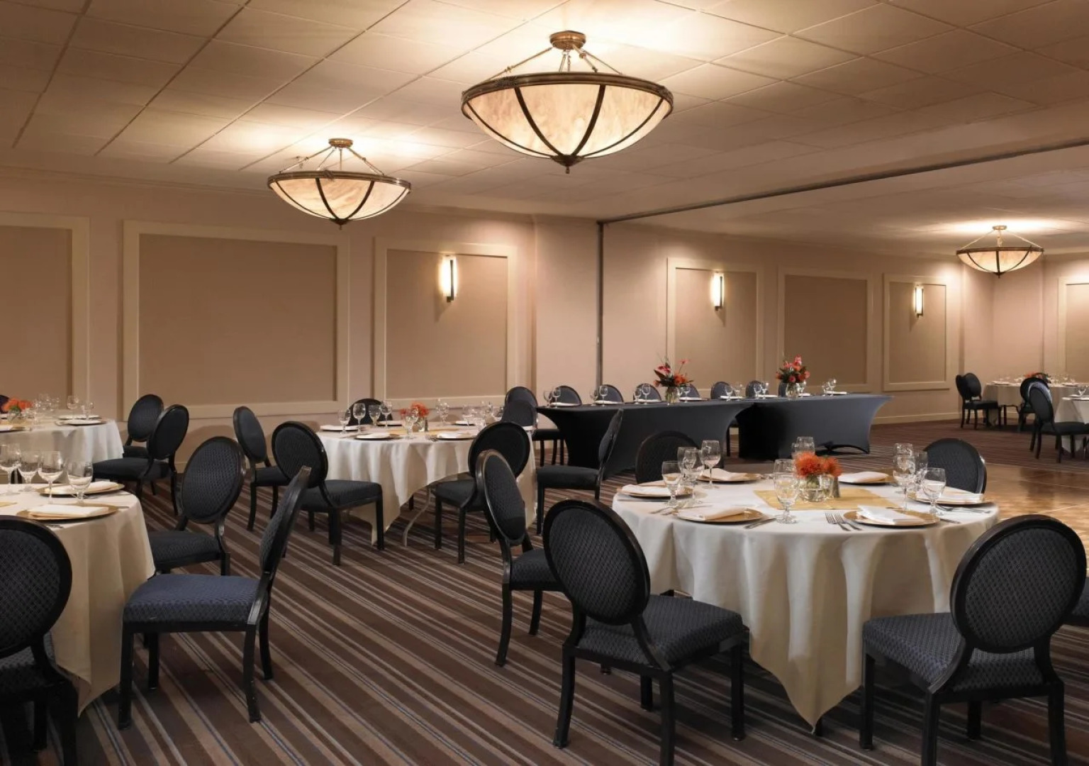 Treehouse Hotel Silicon Valley