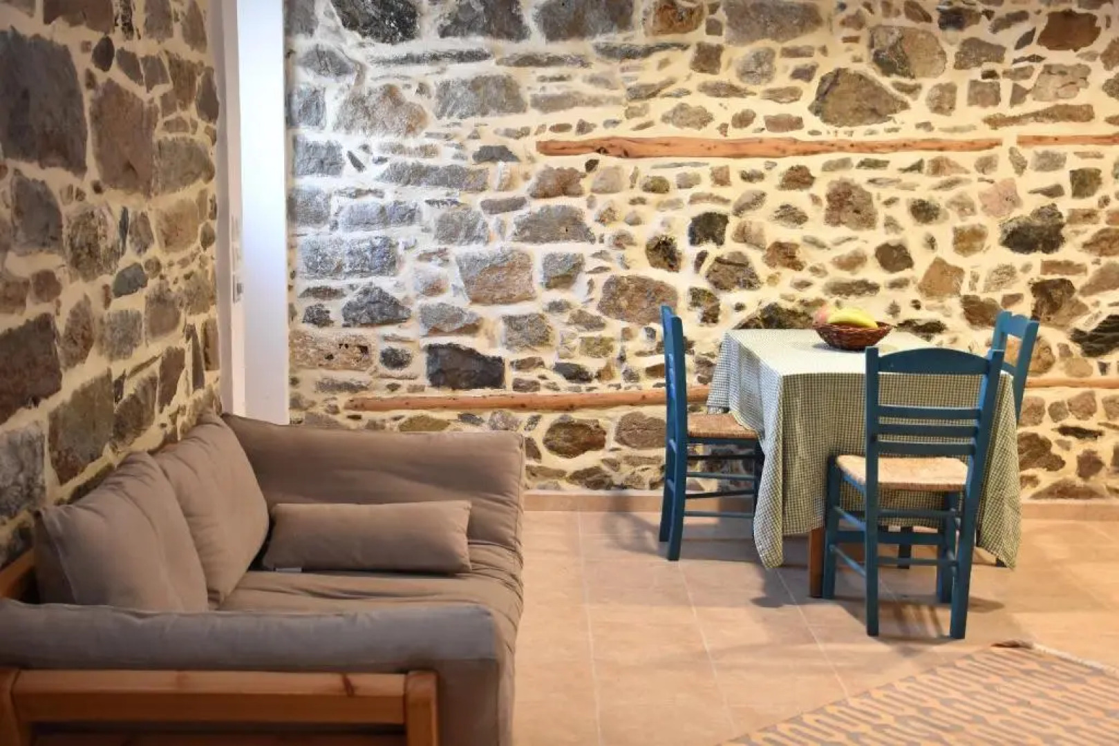 The apricot tree studio