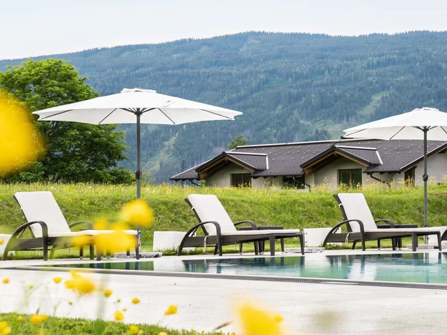 Familiensuite mit Bergblick H Ggen