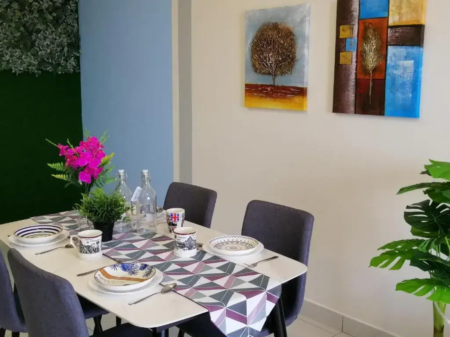 Lovely Mines Astetica Lake View Seri Kembangan 2BR