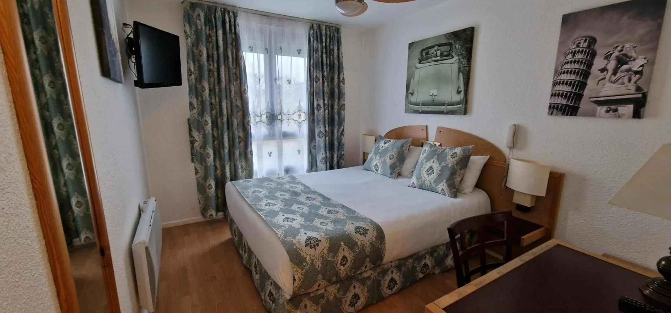 Kyriad Direct Arpajon