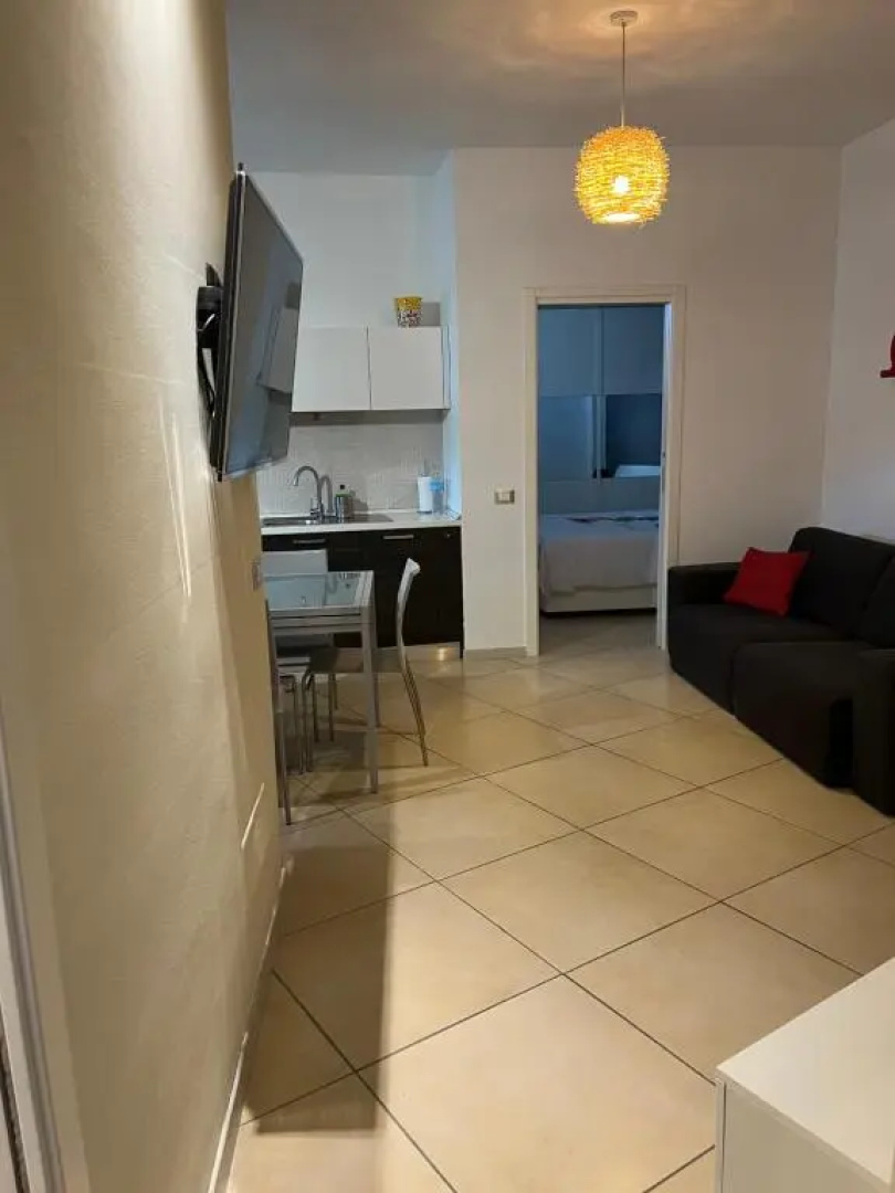 Bilocale in Centro - 10km da Malpensa