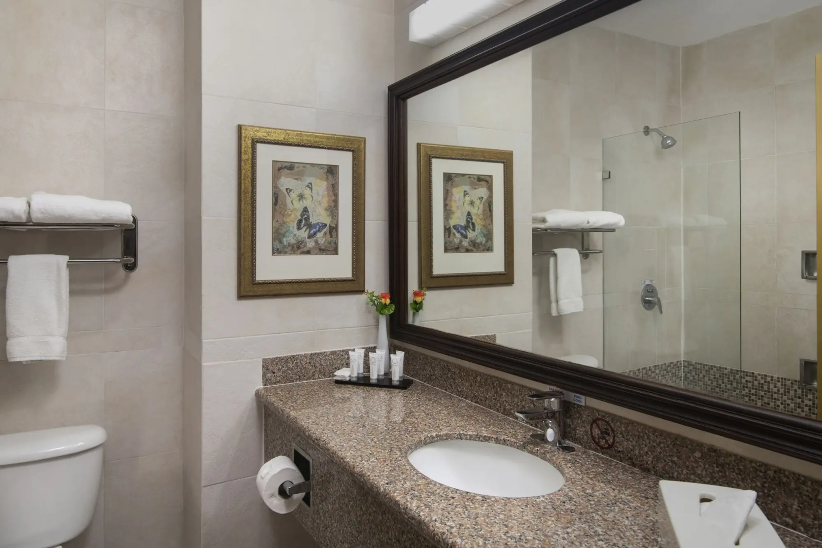 Hodelpa Garden Suites Golf & Convention Center