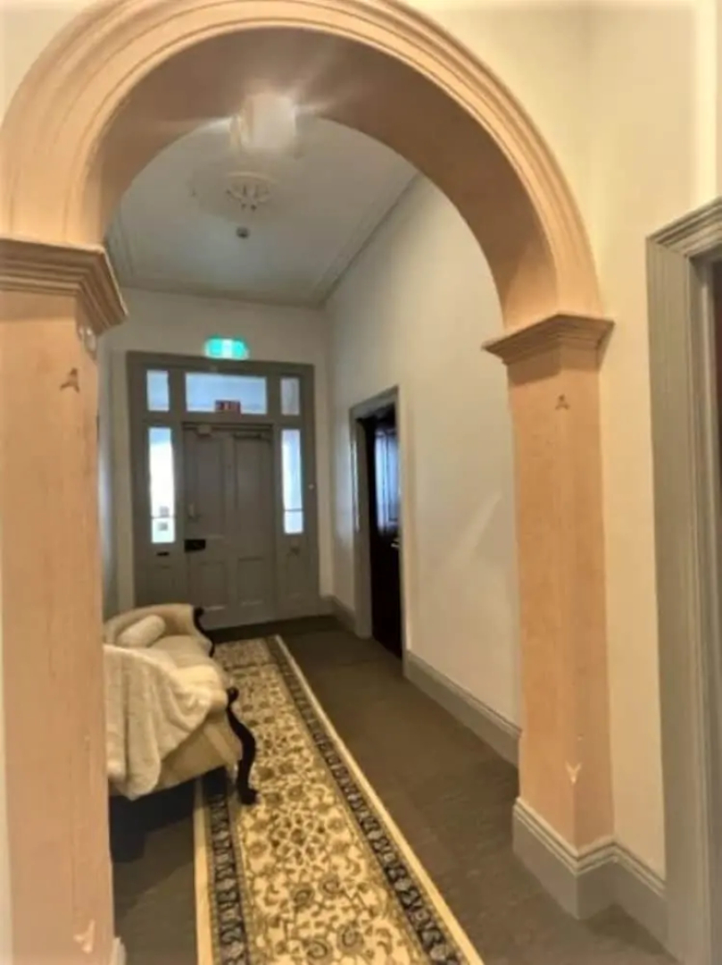Oakleigh House