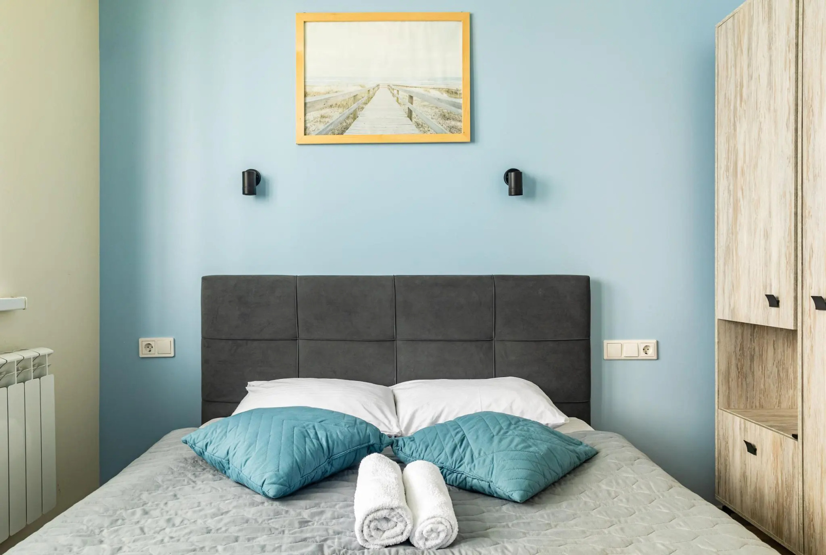 InHome24 (ИнХоум24) на улице Лётчика Ульянина 7А
