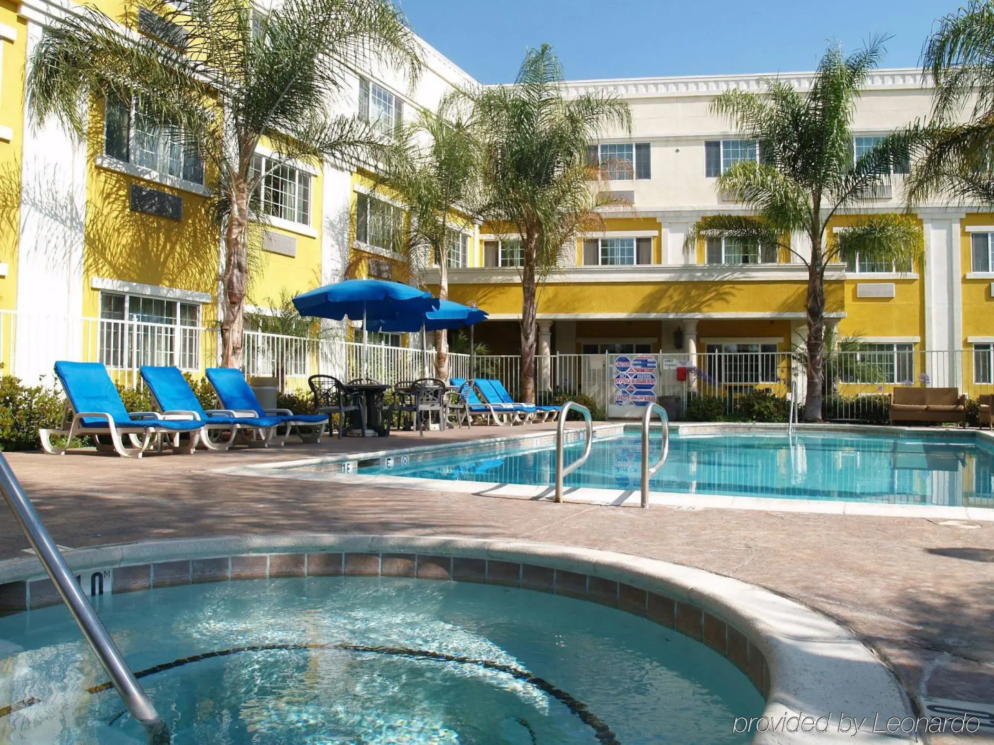 Holiday Inn Express Garden Grove