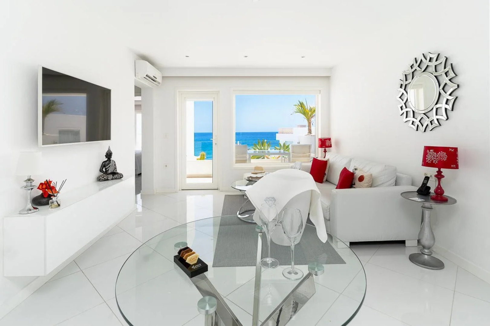 Lani's Suites de Luxe - Adults Only