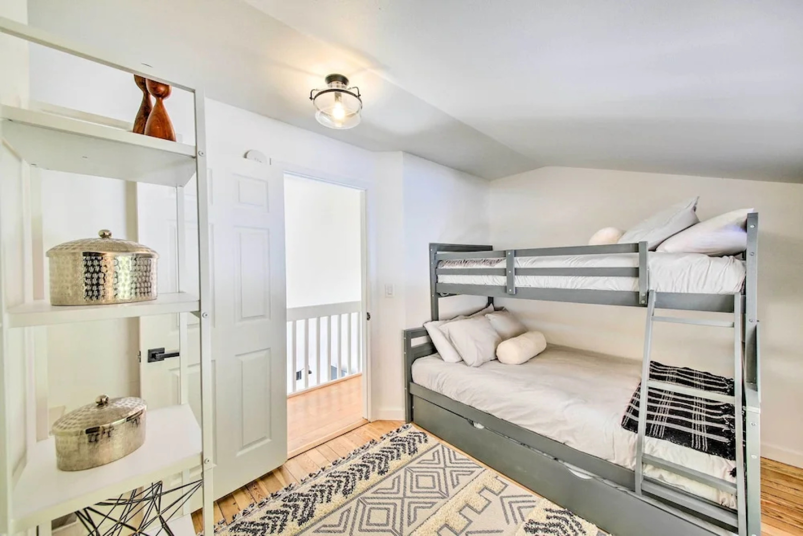 Sagle Family Getaway < 1 Mi to River & Beach