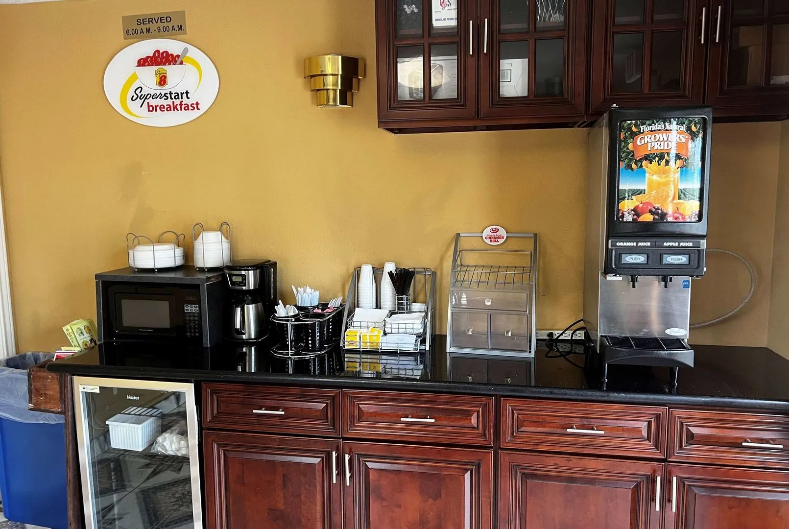 Express Inn & Suites