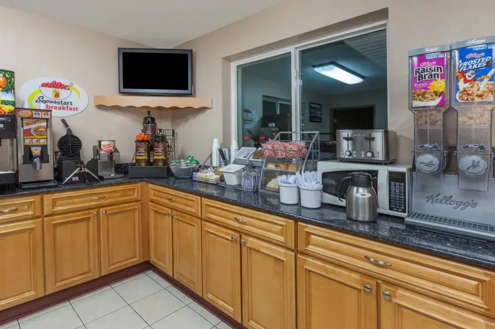 Super 8 By Wyndham Latham/Albany Airport