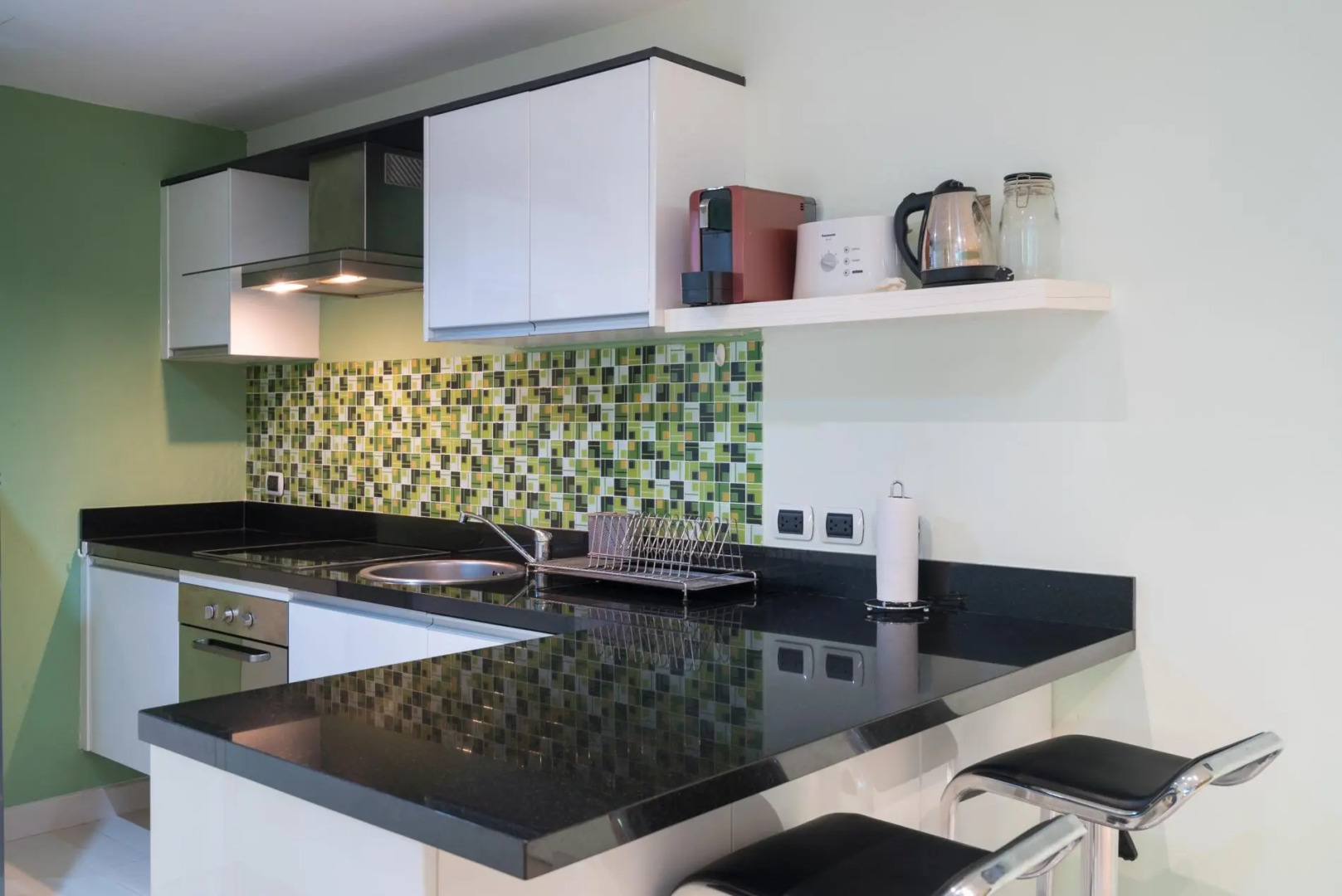 N308 - Walk to the beach apartment in Kamala, pool, gym, parking