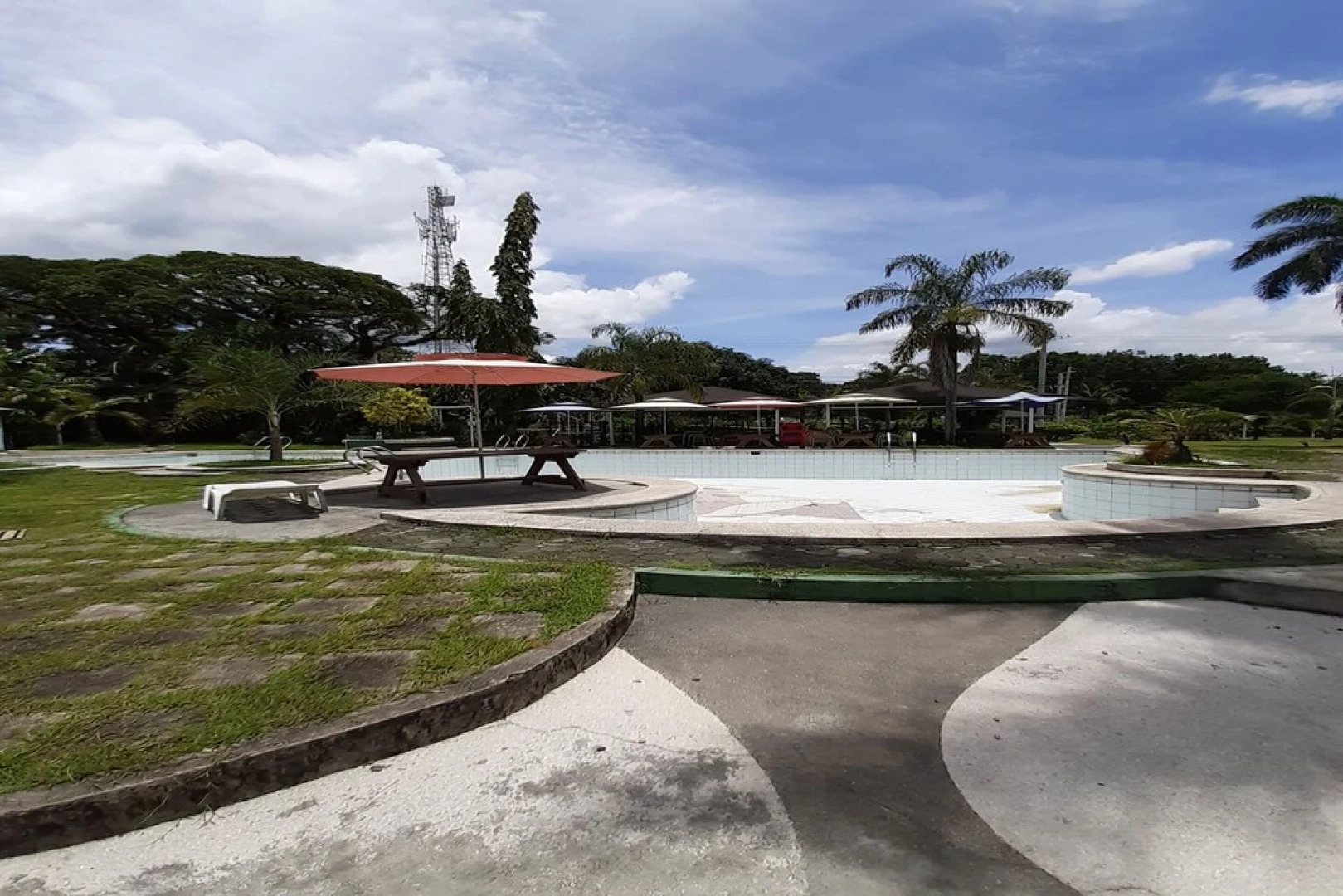 OYO 694 Asian Green Ville Resort