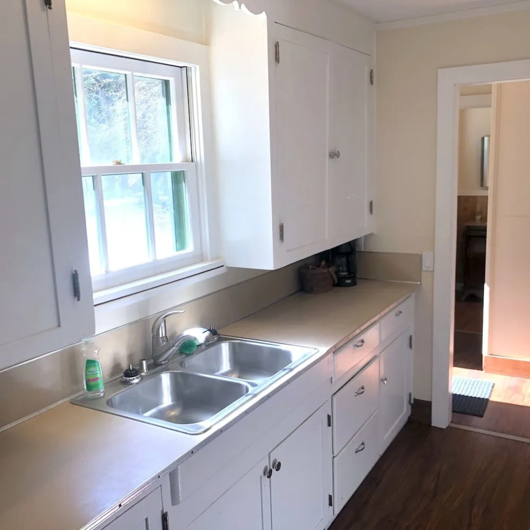 McKenzie River Mountain Resort