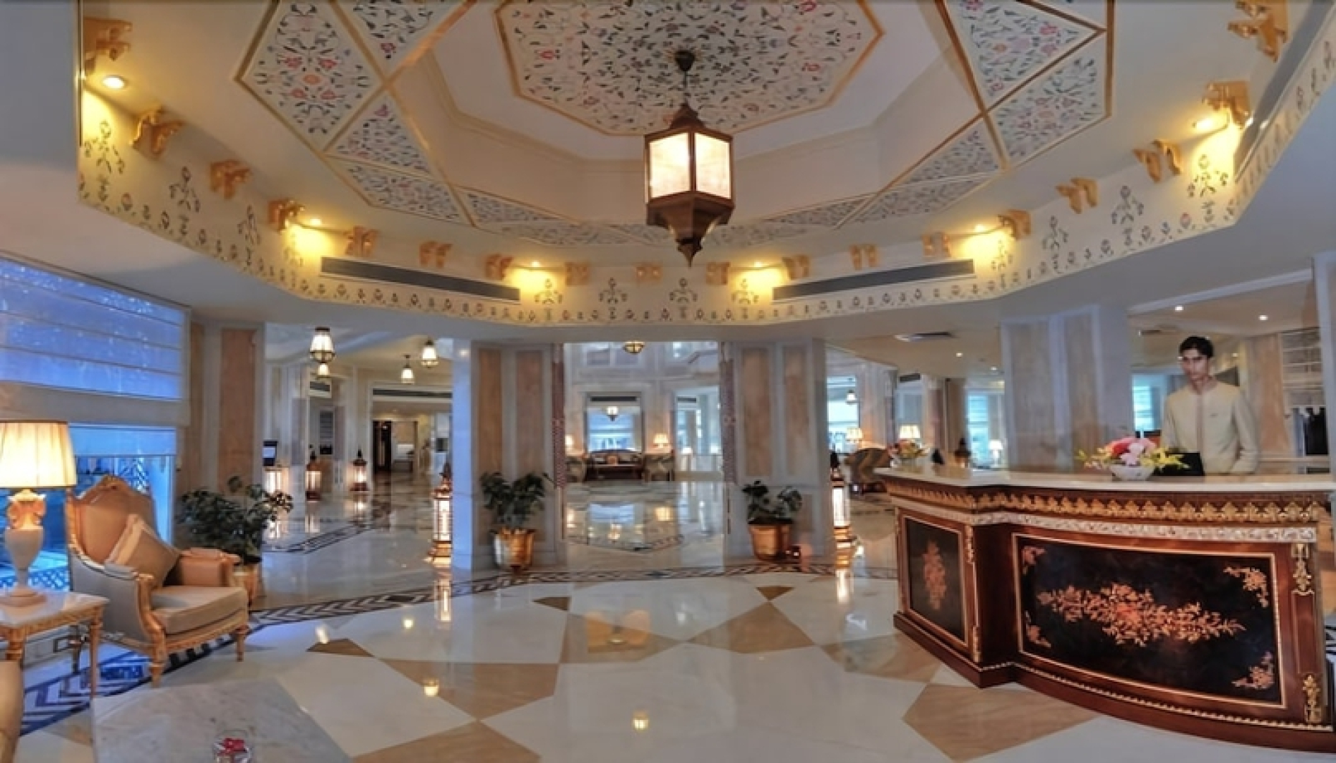 Orient Taj Hotel &Resort