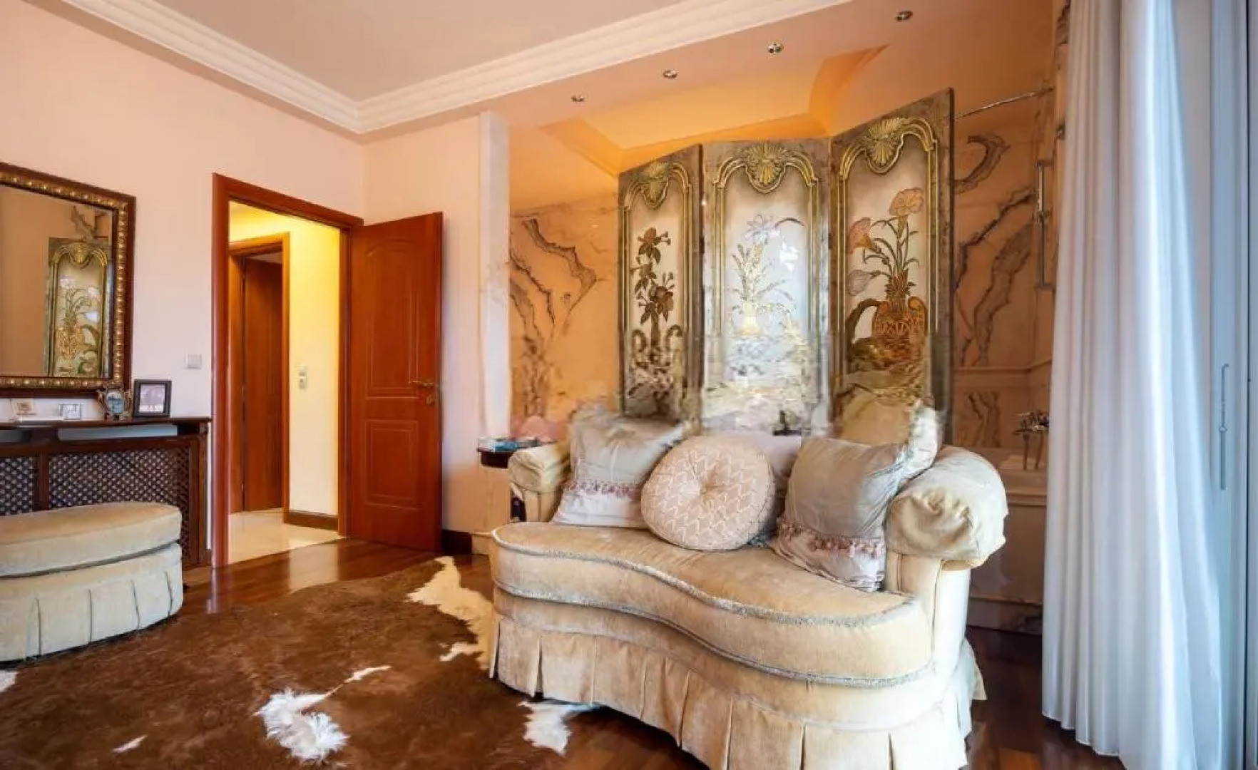 Celestial Azure Villa, your Athenian Country House Retreat