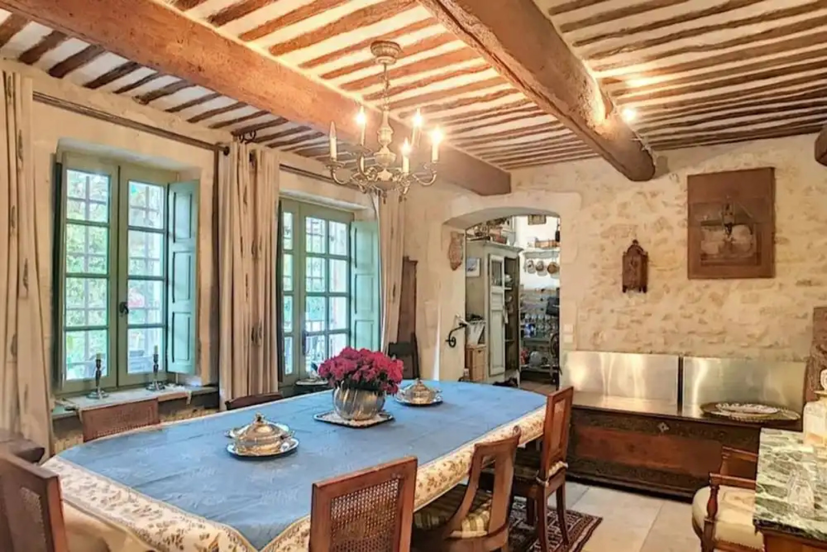 Villa With 5 Bedrooms in Eygalières, With Private Pool, Furnished Garden and Wifi