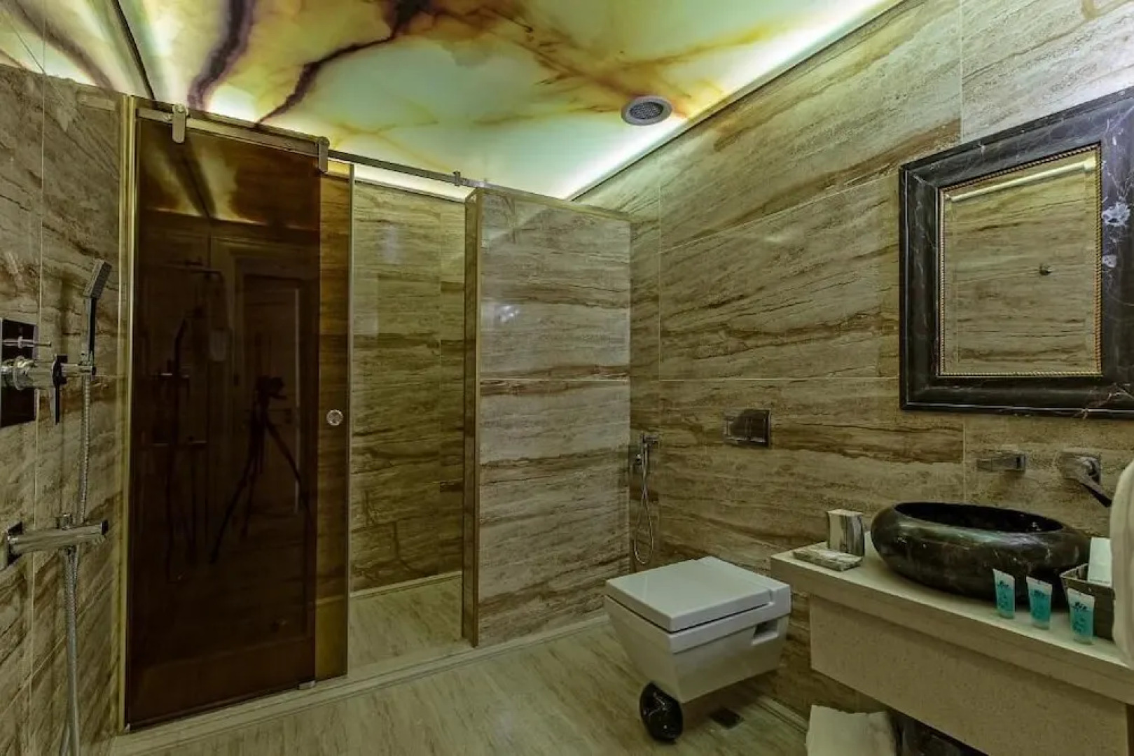 Отель Aqua Liberty