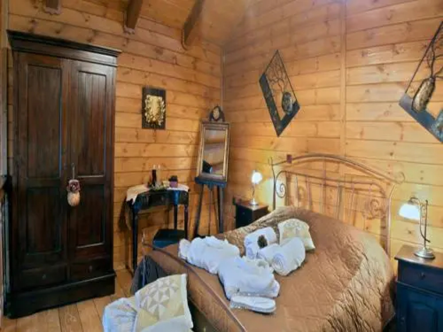Feggarognemata Suites