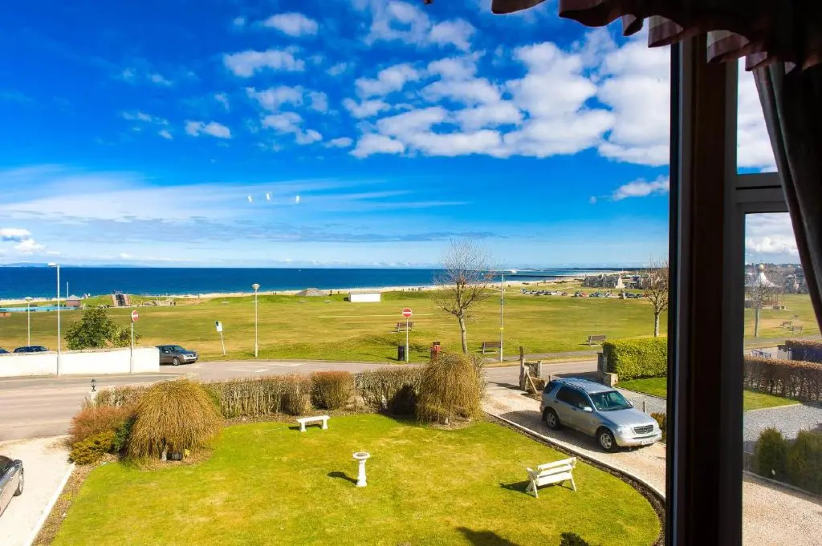 "Stunning Sea-Views" at Wetherby Nairn