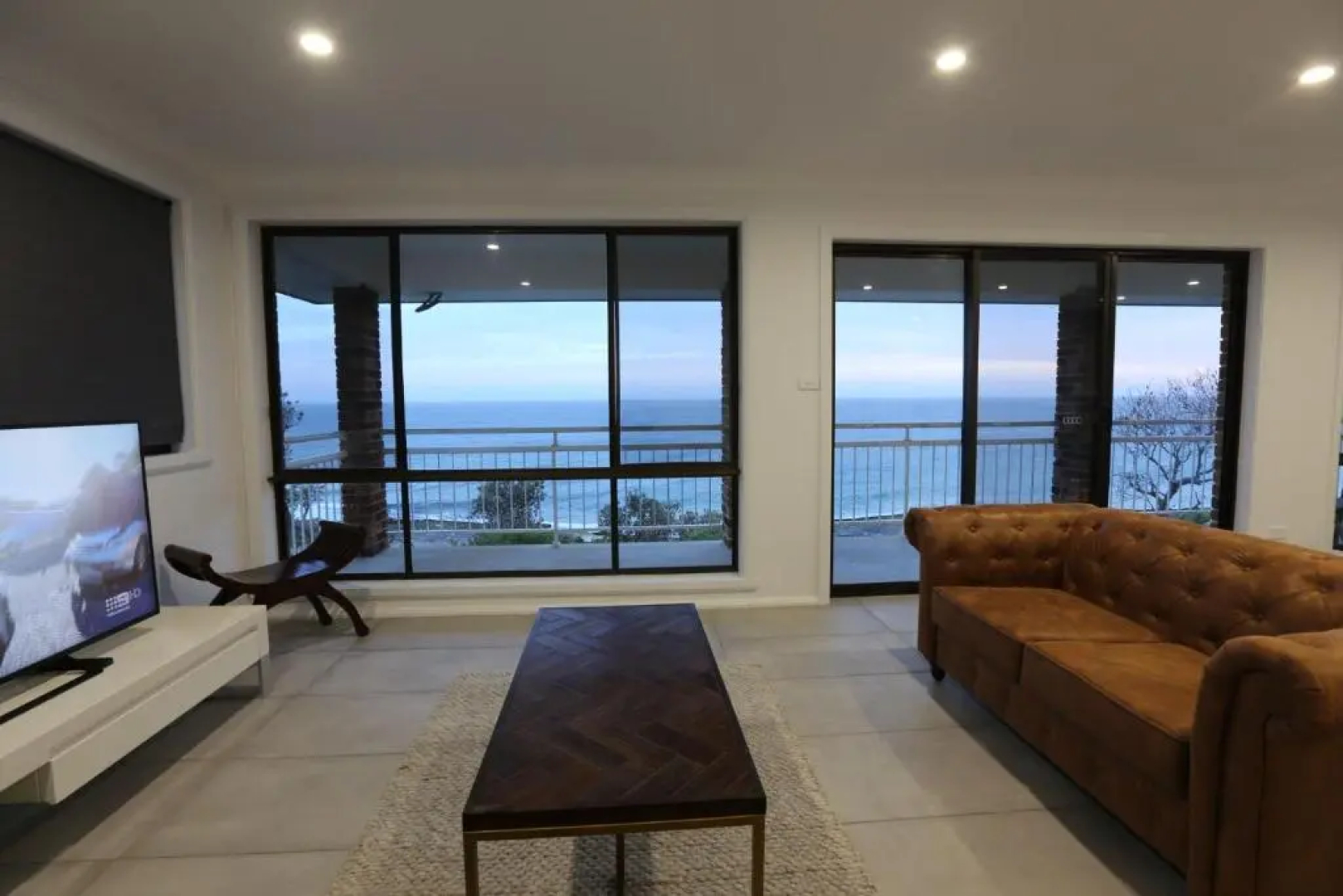 South Pacific 67 Penthouse