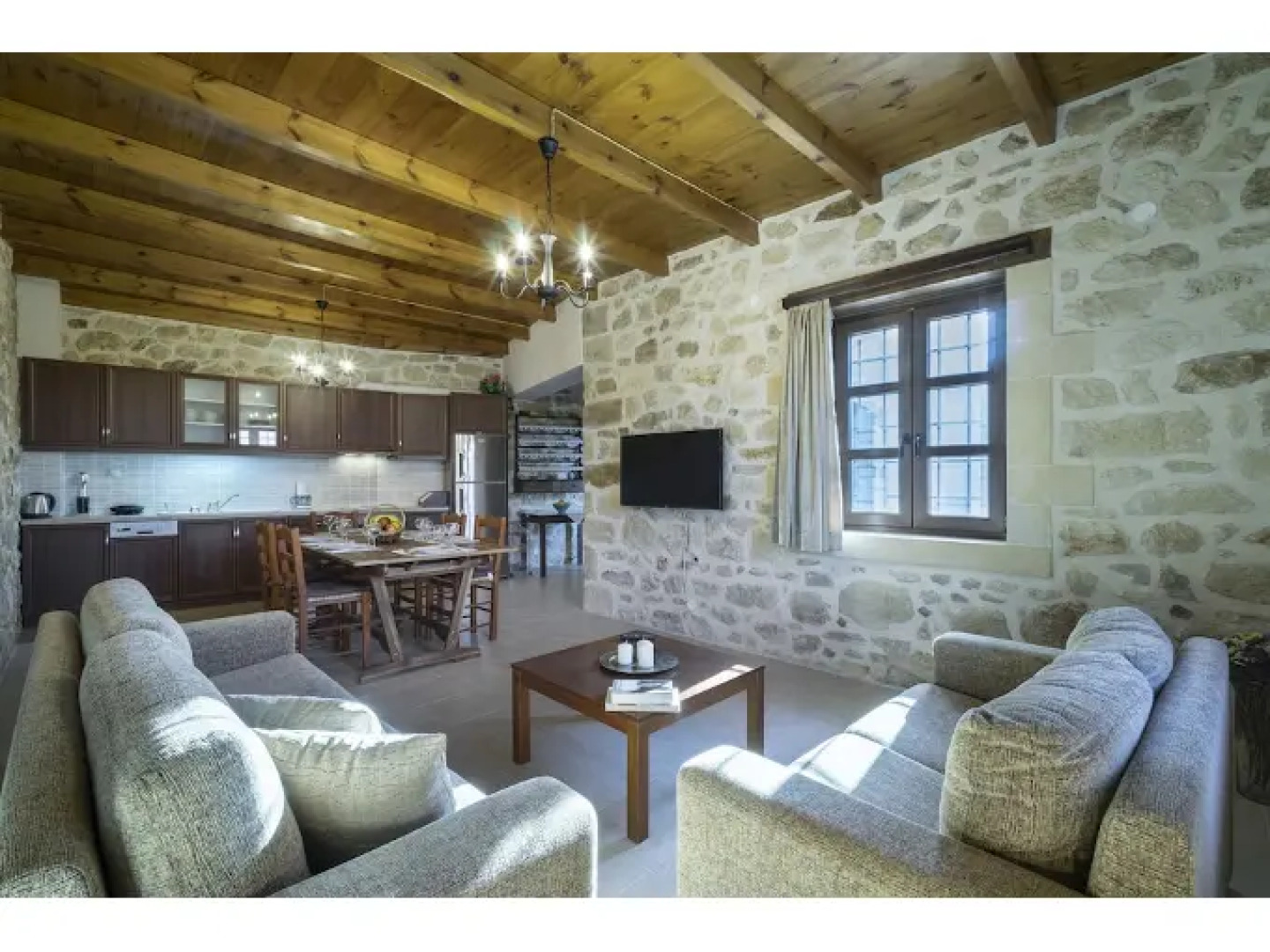 Traditional Apartments Kaladare