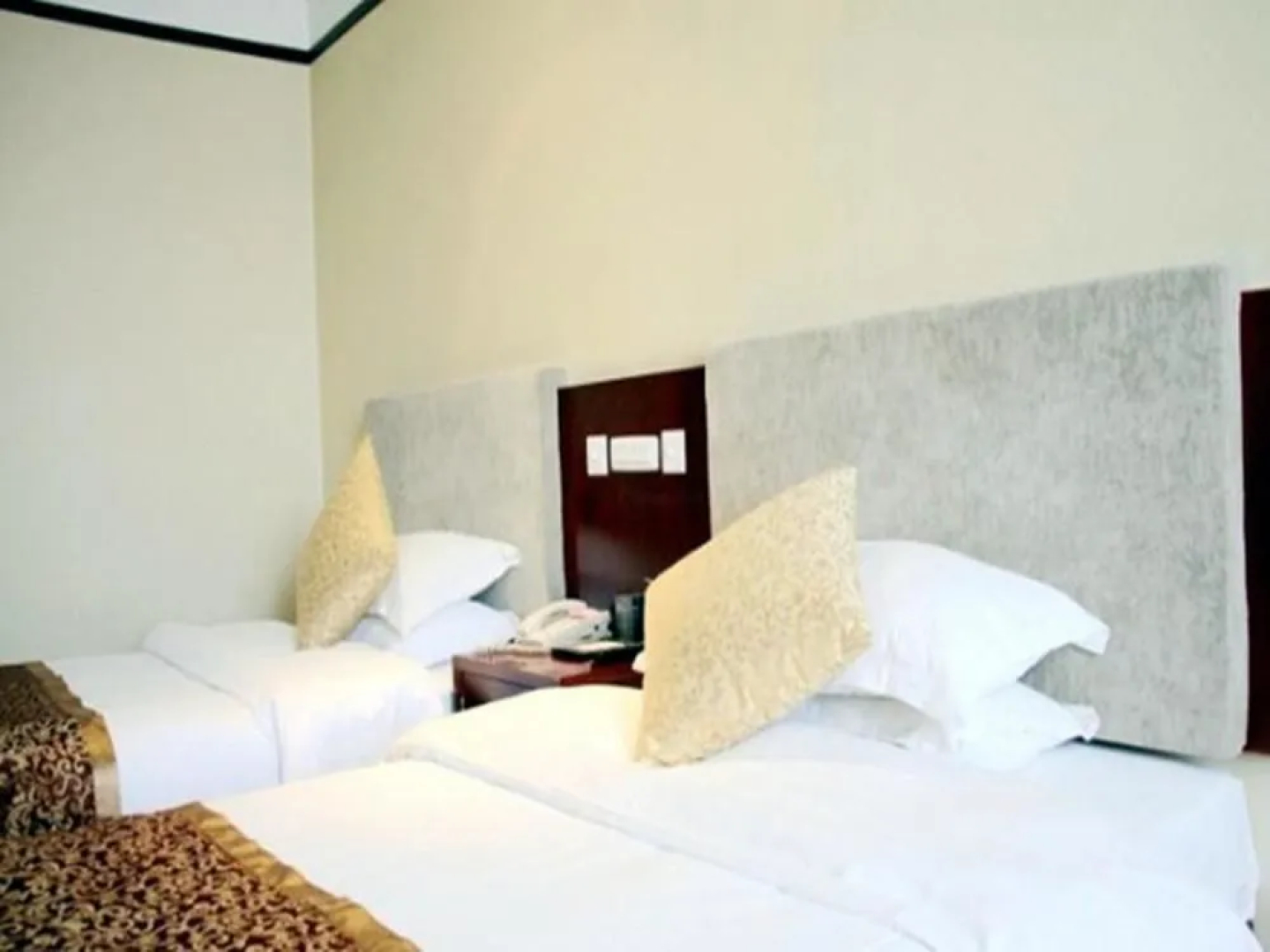 Huainan Guibinlou International Hotel