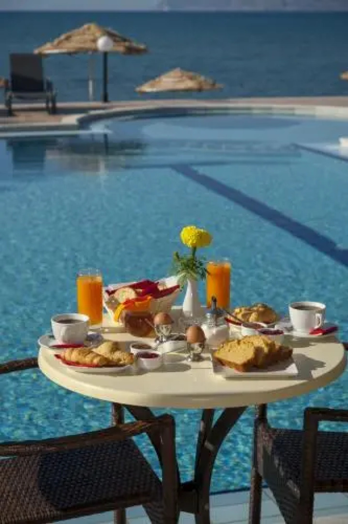 Mesogios Beach Hotel