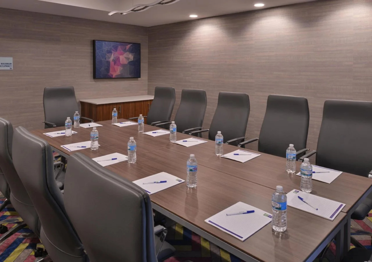 Holiday Inn Express & Suites Bryant - Benton Area by IHG