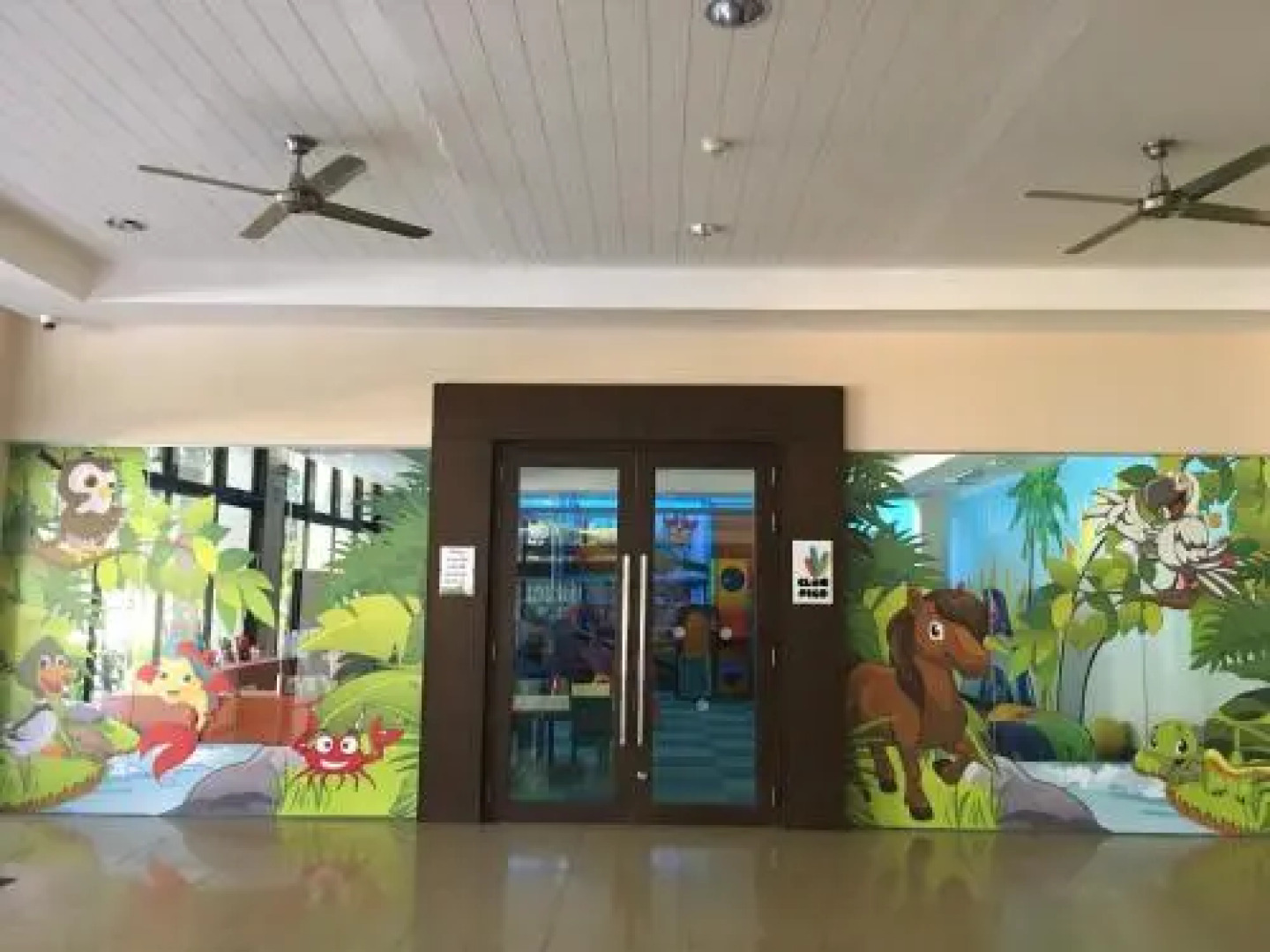 Myna Lagoon Pico de Loro