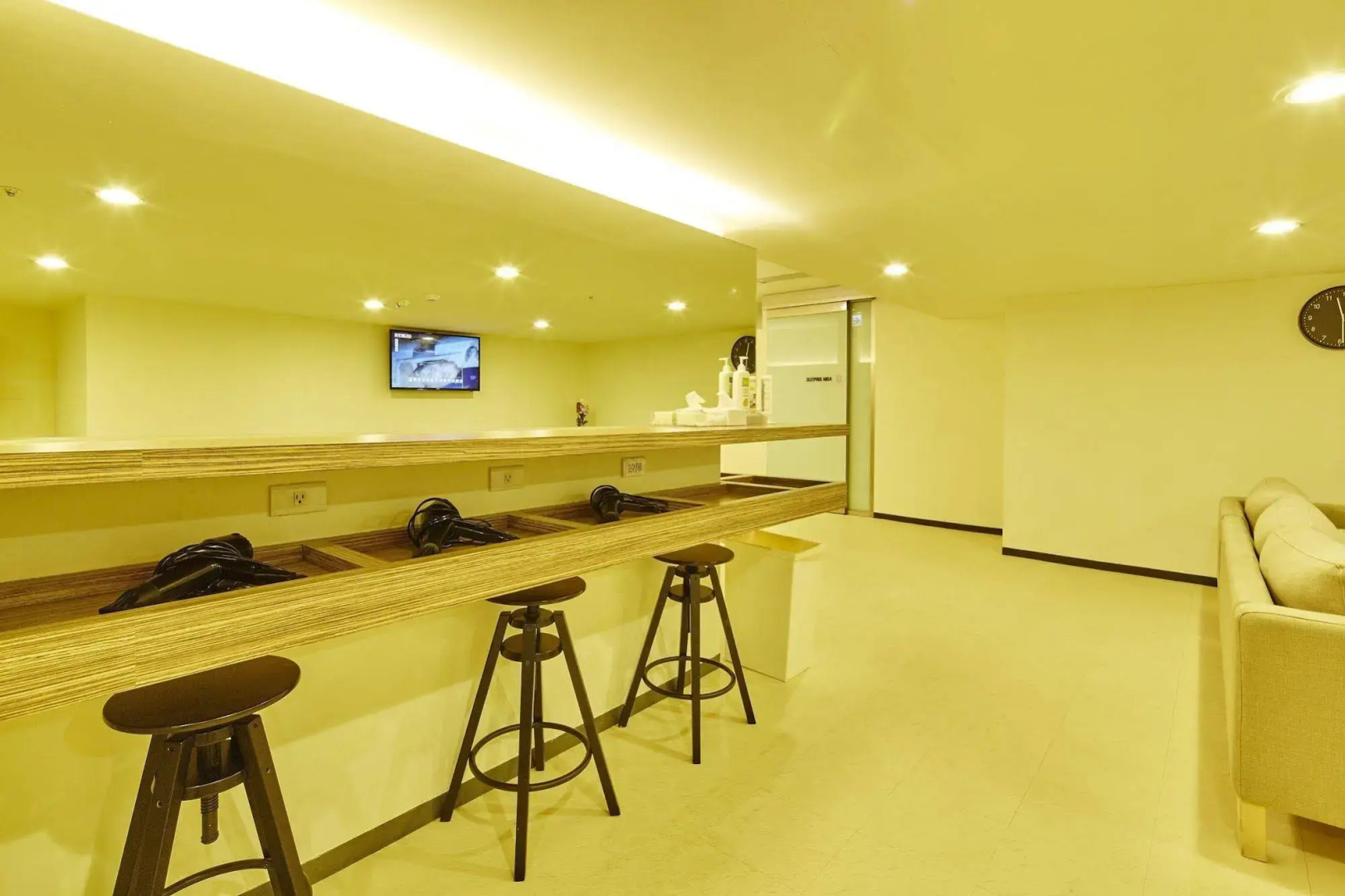 Single inn kaohsiung Lisen Hostel