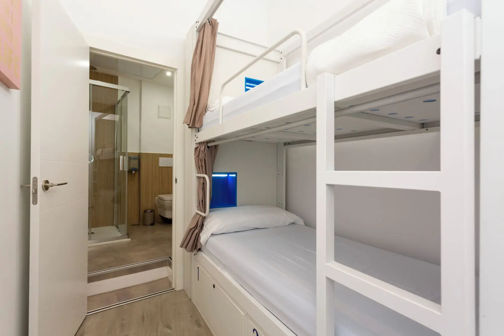 Málaga Stop Hostel