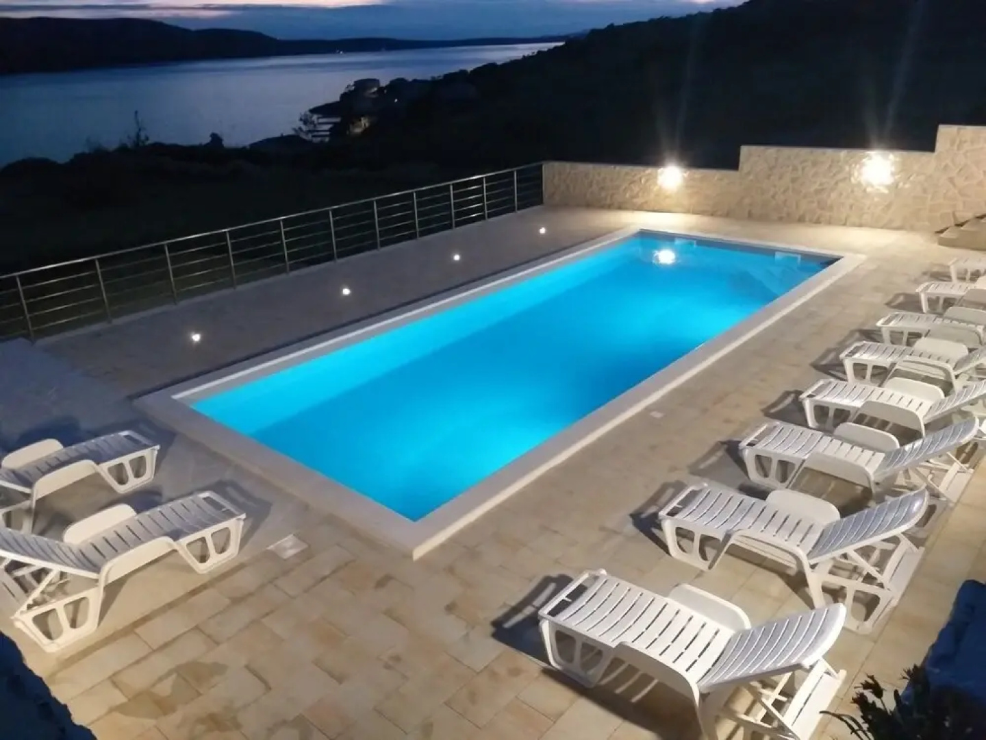 Poolhouse - Close to the sea - A5