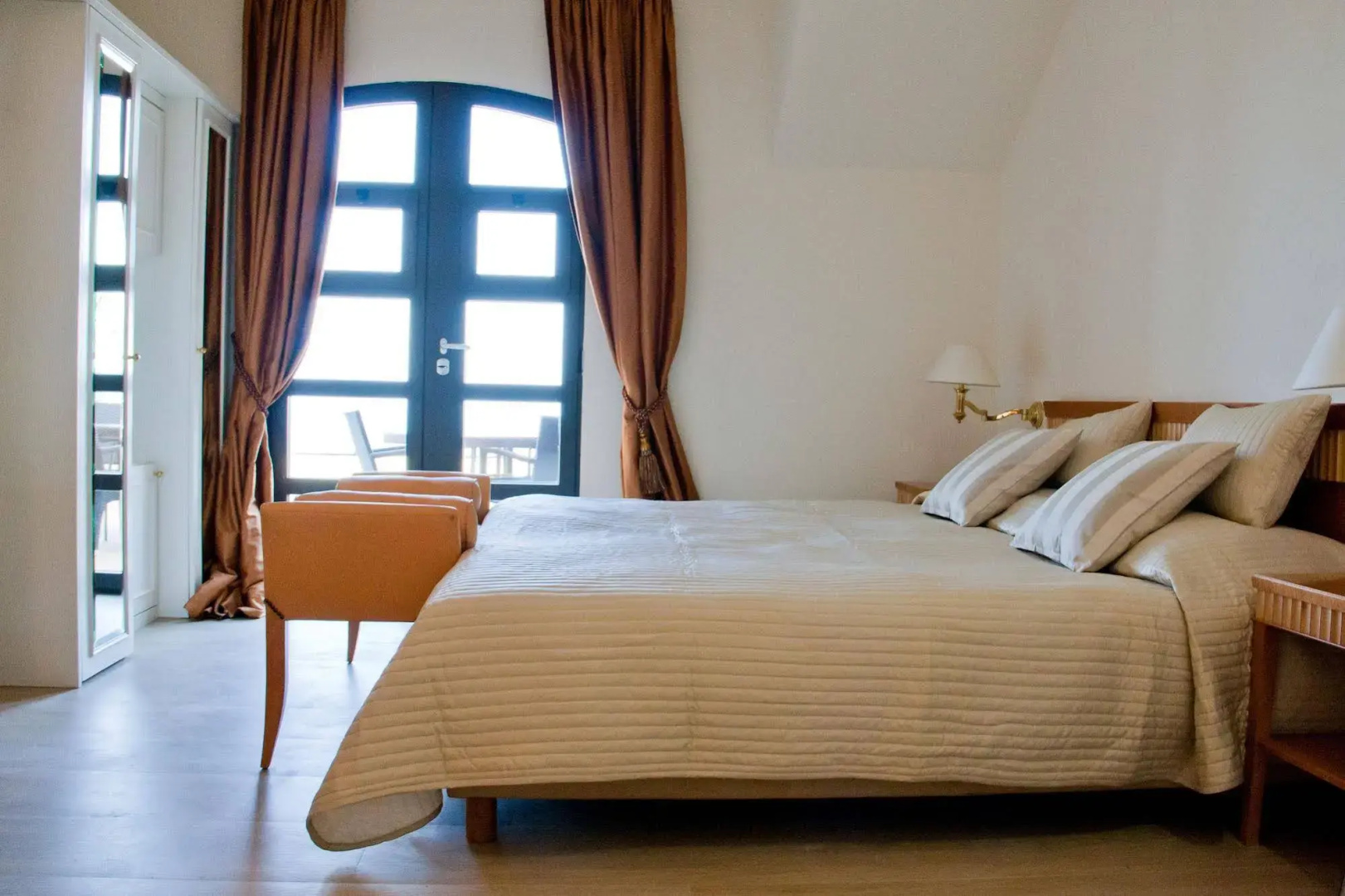 Miramare Residence