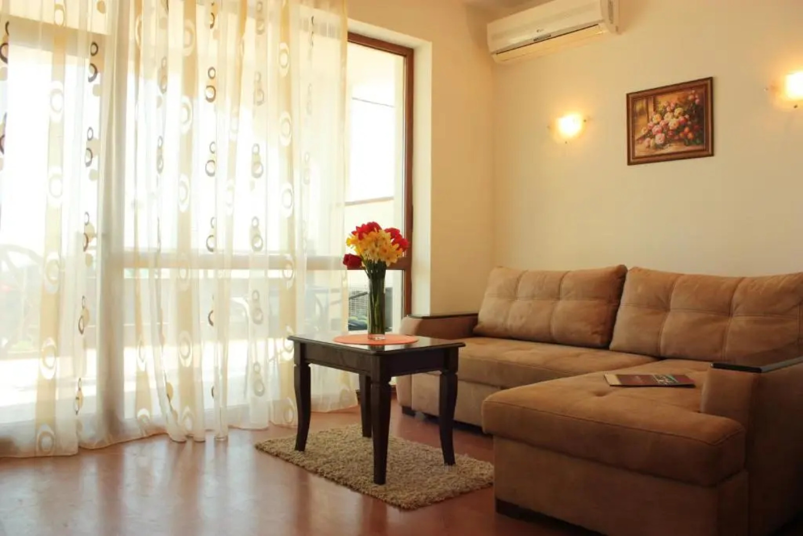 White Coast Beach Apartments