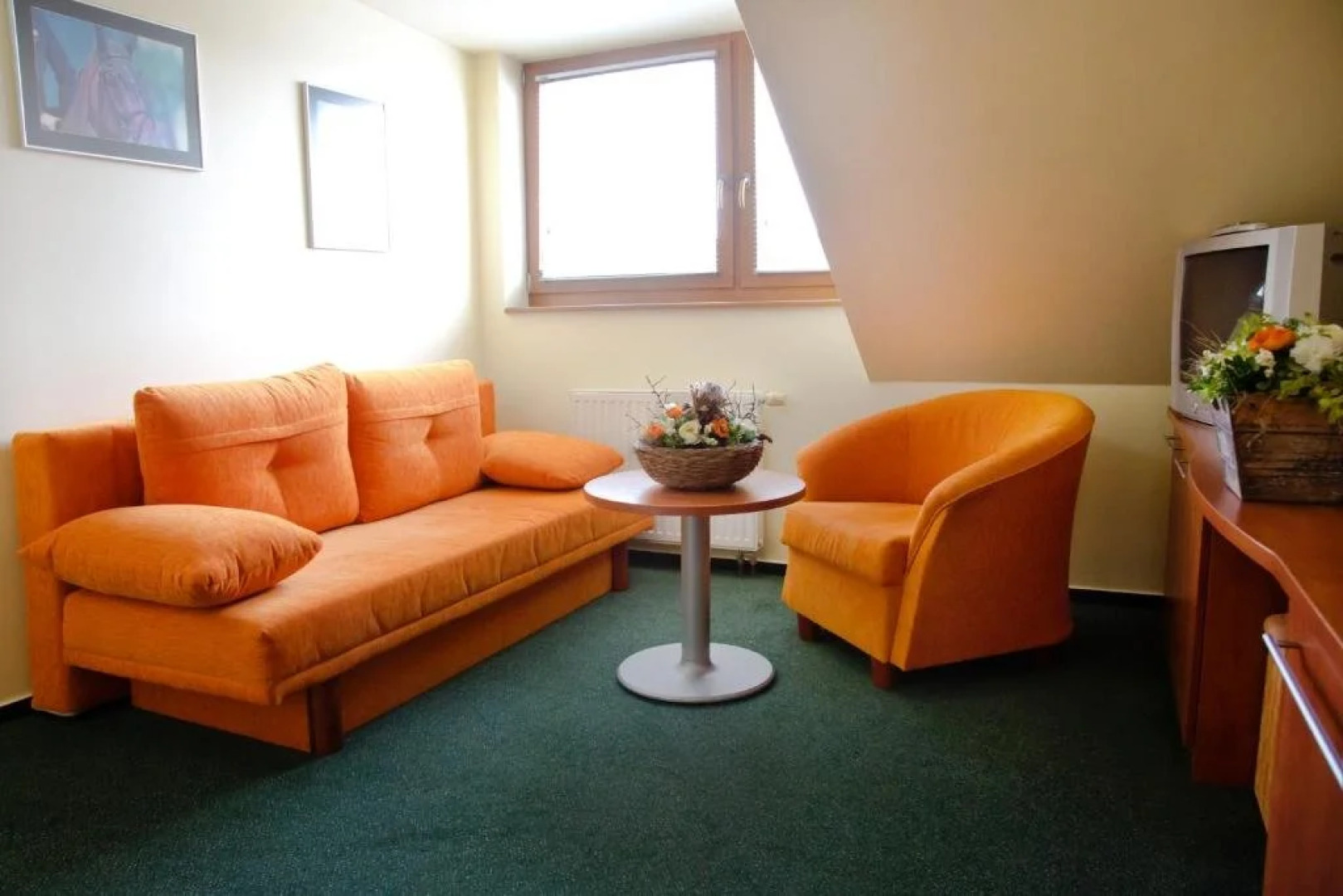 Equitana Hotel Resort